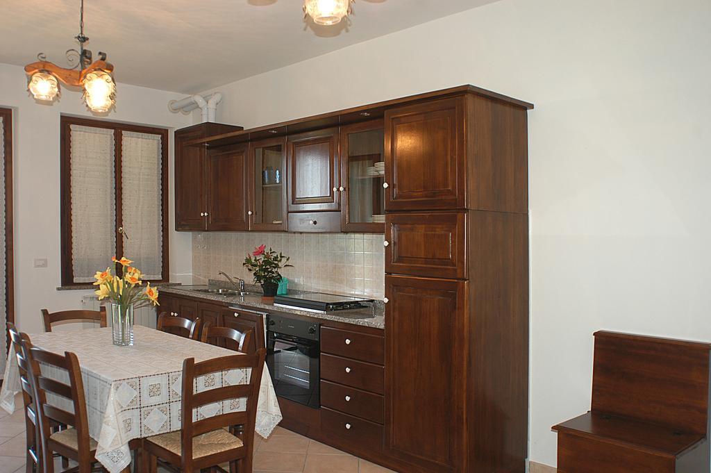 Poggio Bella Vista Villa กัสติลโยเน เดล ลาโก ห้อง รูปภาพ
