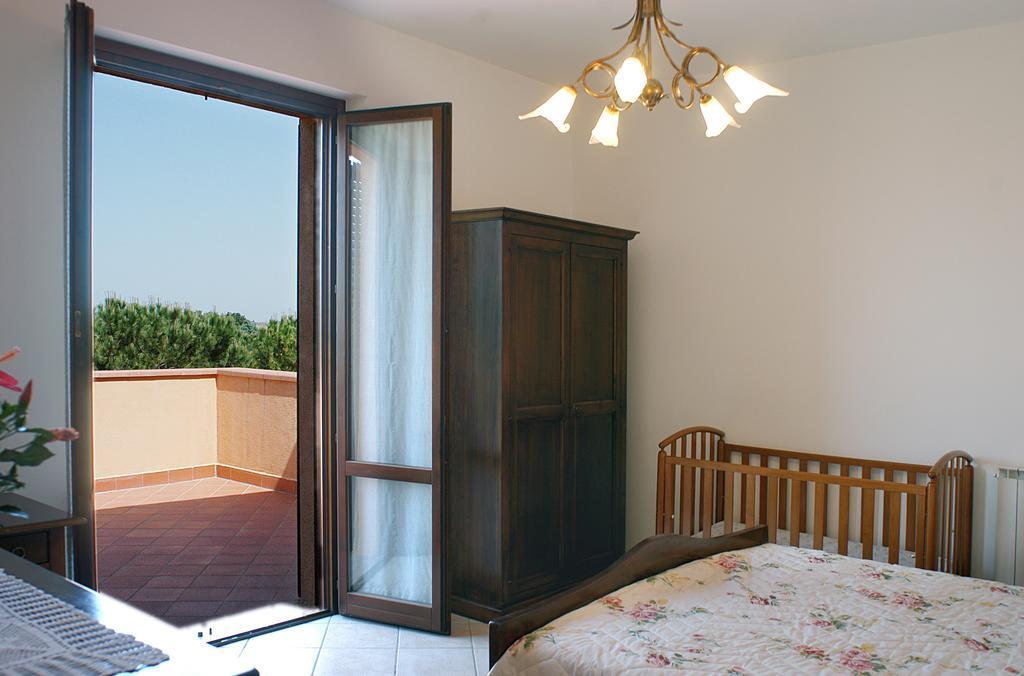 Poggio Bella Vista Villa กัสติลโยเน เดล ลาโก ห้อง รูปภาพ