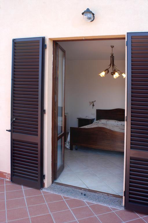 Poggio Bella Vista Villa กัสติลโยเน เดล ลาโก ห้อง รูปภาพ